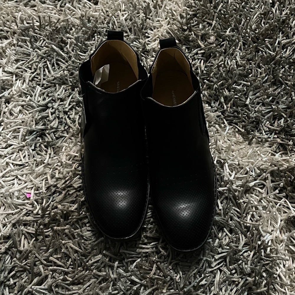 New Andrew Fezza Men’s Chukkas Size 9 Black Perforated Ankle Slip-On Ankle Boot